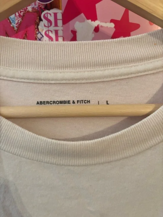 A&F GRAPHIC TSHIRT - Picture 4 of 4